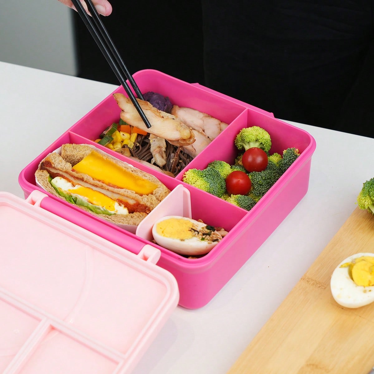 علبة طعام بنتو مانعة للتسرب، ح - مراجعة Food Storage Hot Box وسعره