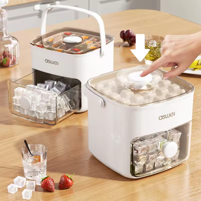 قالب صنع مكعبات الثلج للثلاجة  - مراجعة Food Storage Hot Box وسعره